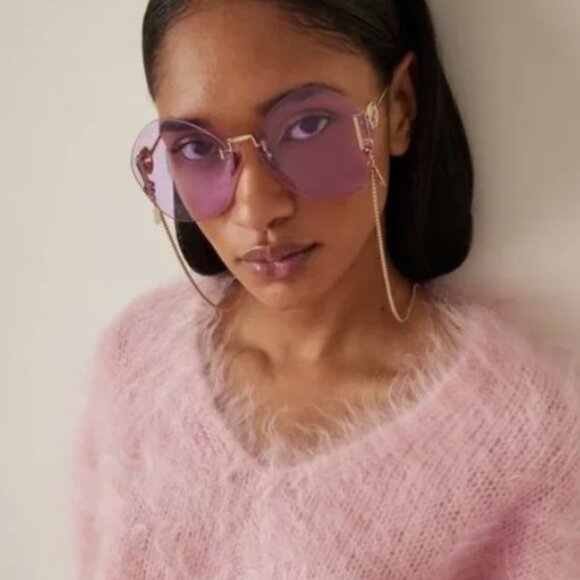 NWT GUCCI SUNGLASSES WITH CHAIN - Picture 2 of 5